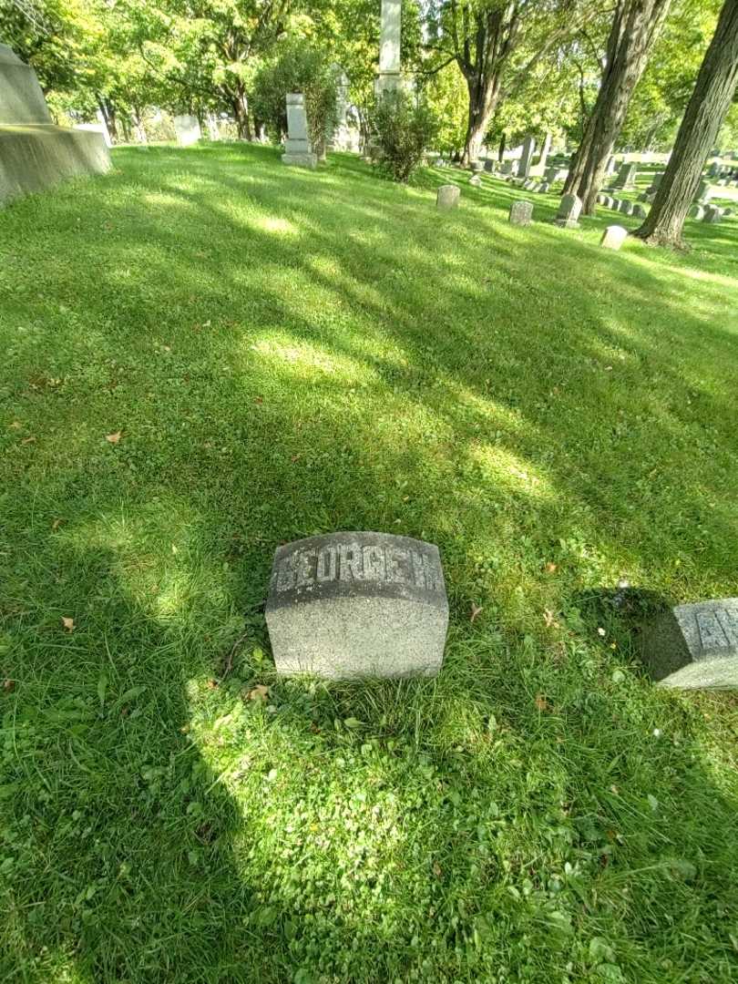 George H. Greenway's grave. Photo 1