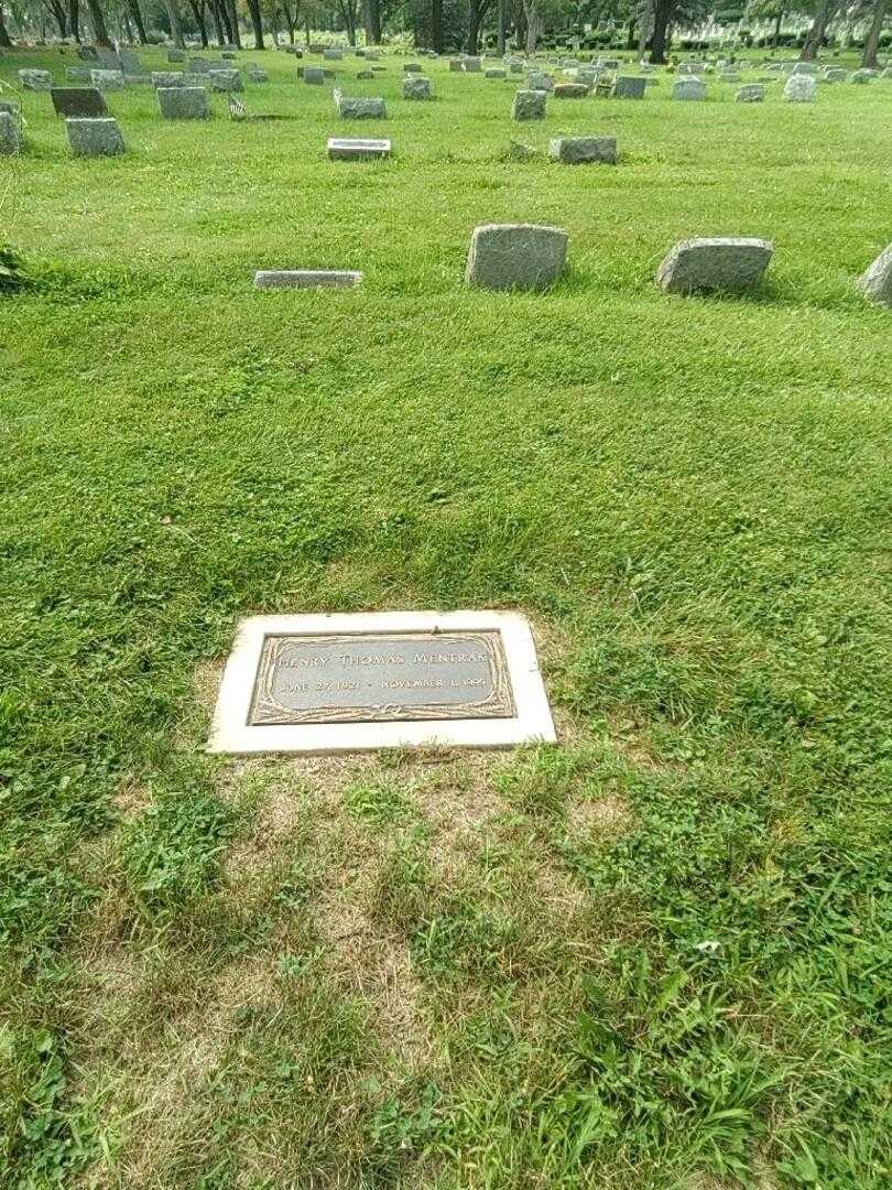 Jozefa Mentrak's grave. Photo 6