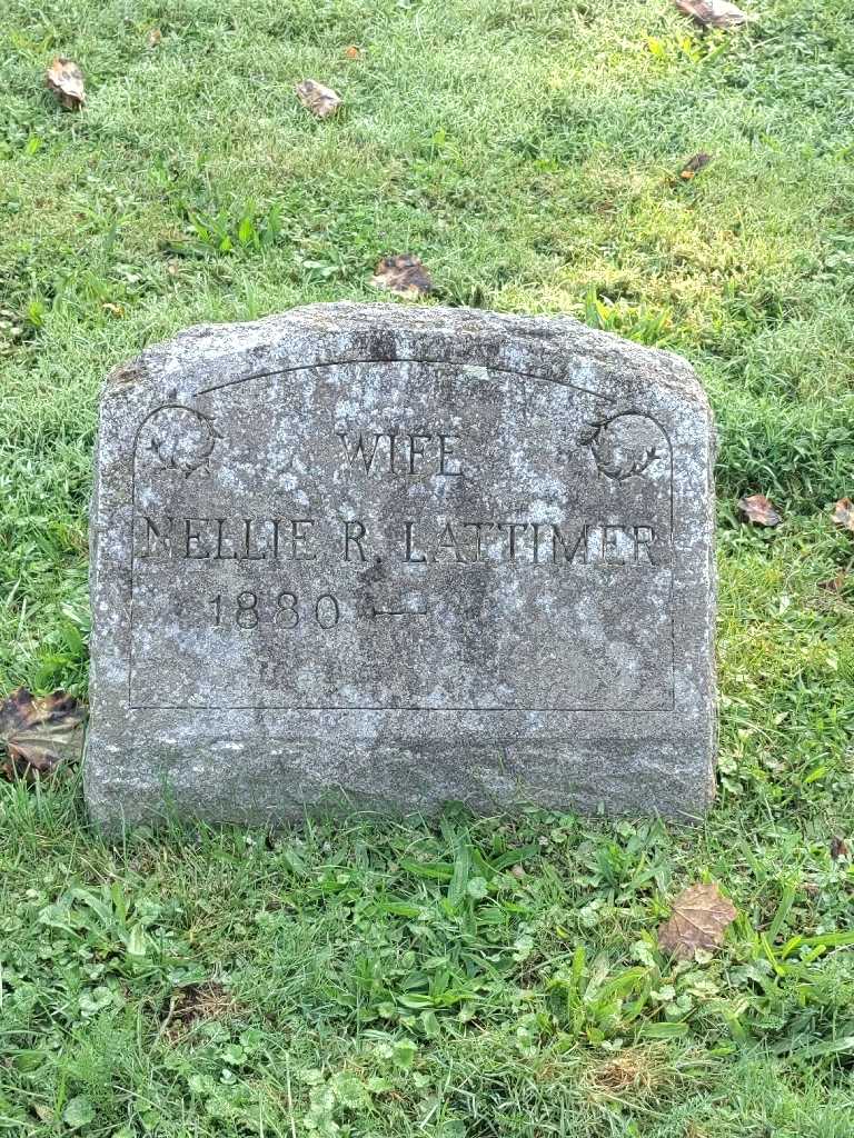 Nellie Rapp Lattimer's grave. Photo 3