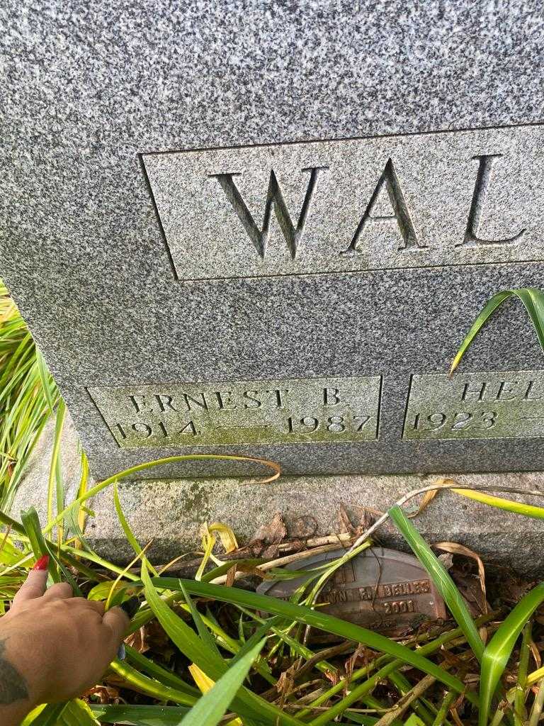 Ernest B. Walmsley's grave. Photo 3