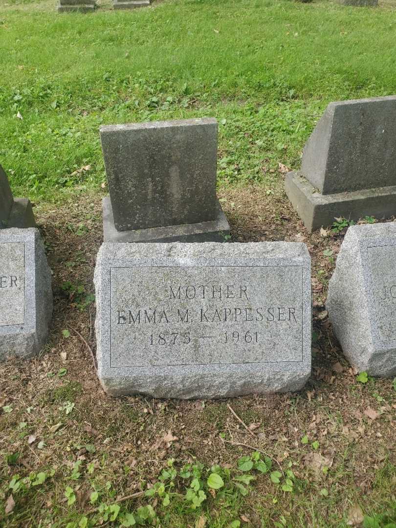 Emma Marie Kappesser's grave. Photo 2