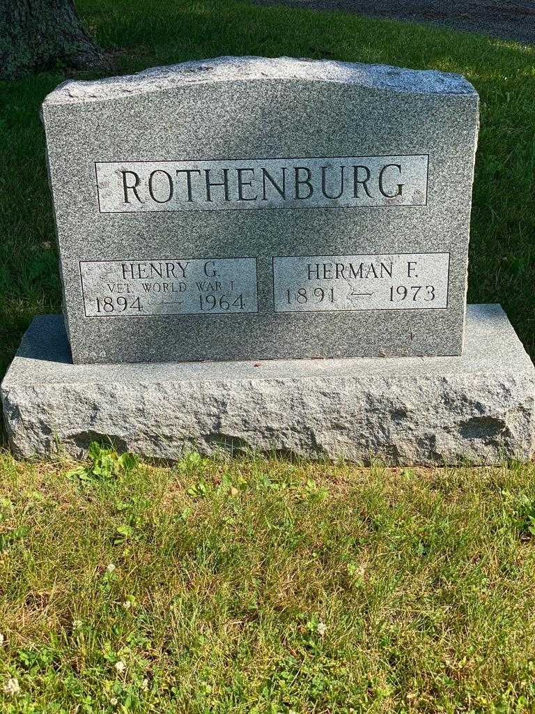 Herman F. Rothenburg's grave. Photo 3