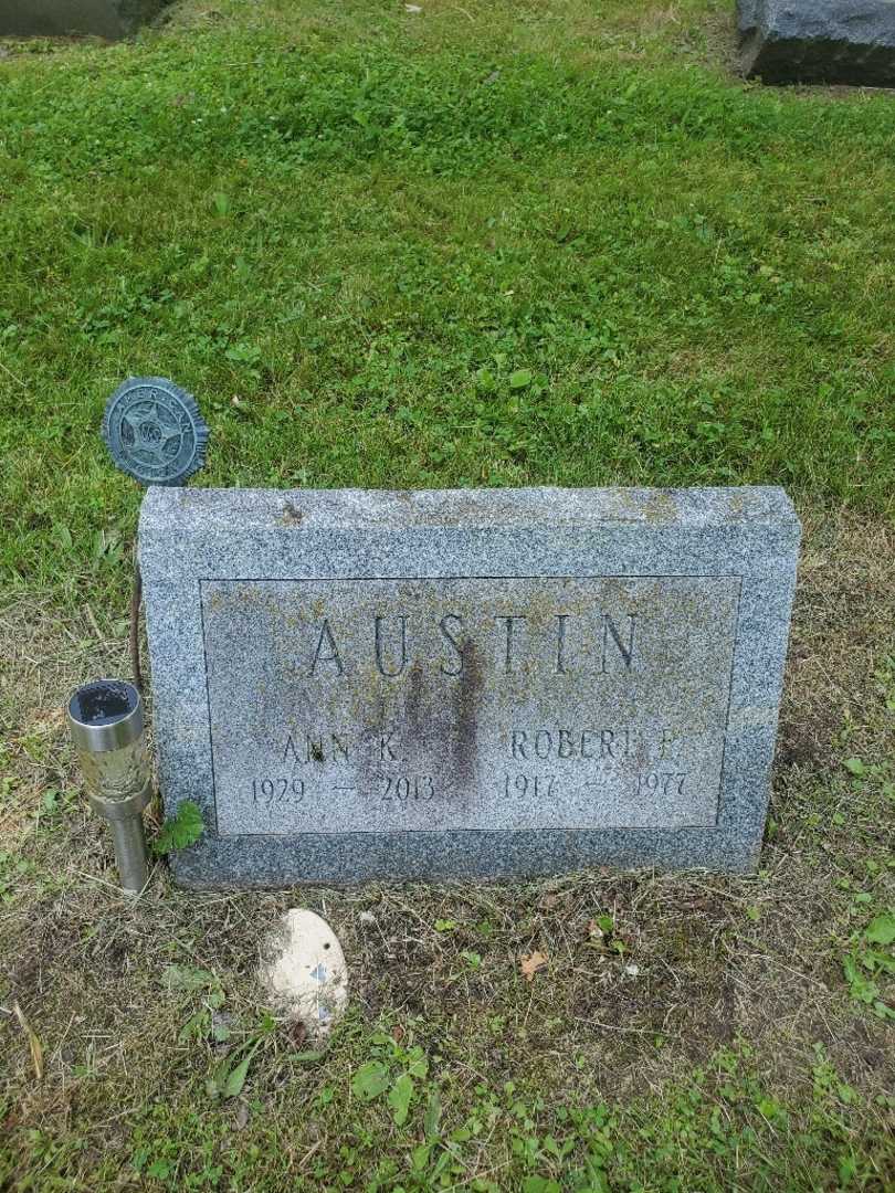 Ann K. Austin's grave. Photo 3