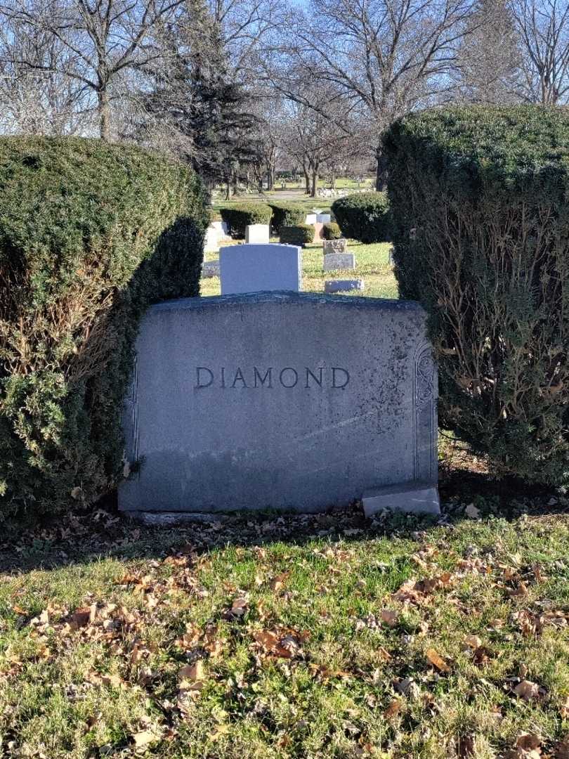 Barney Kabaker's grave. Photo 4