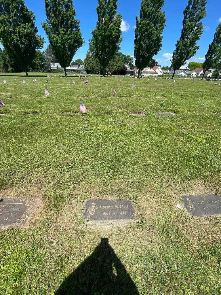 Florence M. Doyle's grave. Photo 2