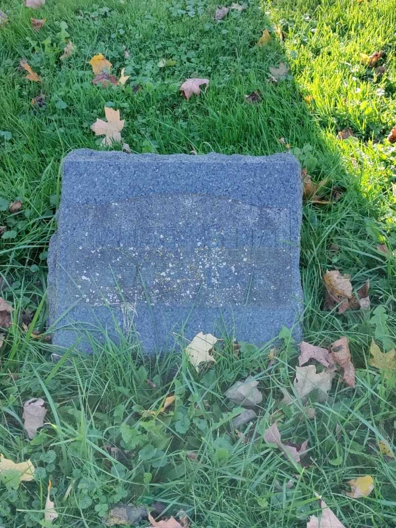 Charles A. Geniac's grave. Photo 2