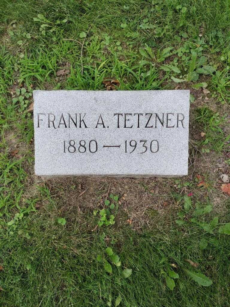 Frank A. Tetzner's grave. Photo 2