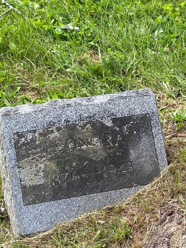 Leonora Kappesser's grave. Photo 3