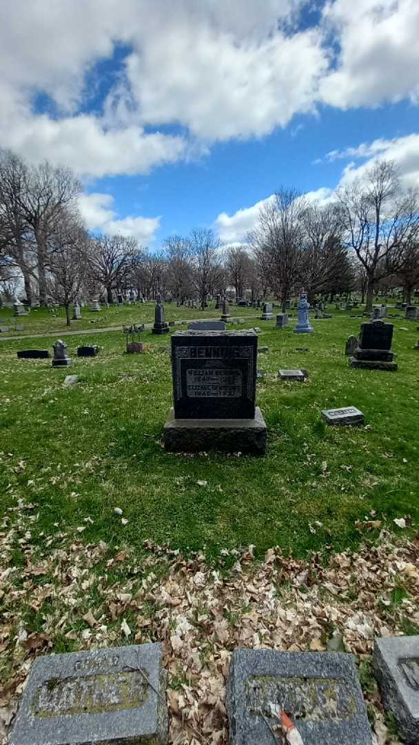 Elizabeth Benning's grave. Photo 1