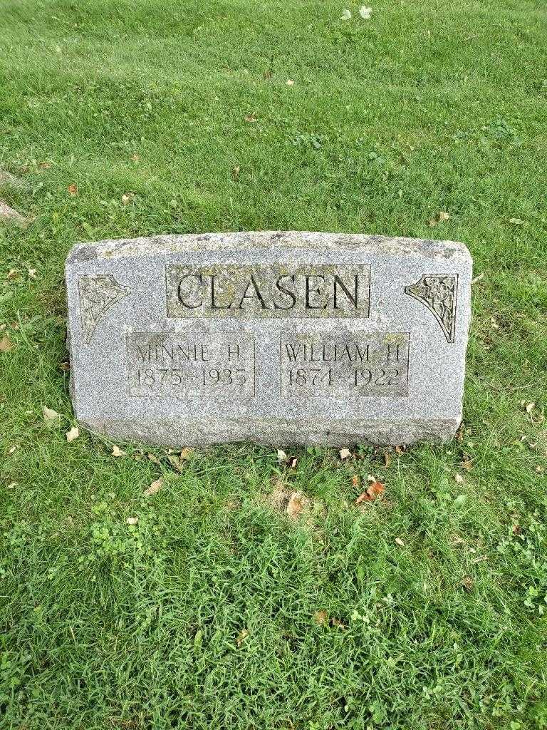 William H. Clasen's grave. Photo 2