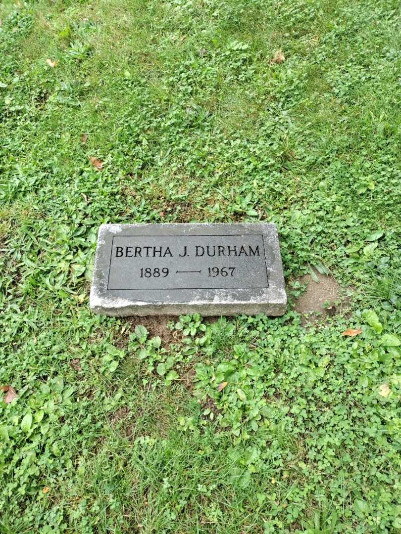 Bertha J. Durham's grave. Photo 2