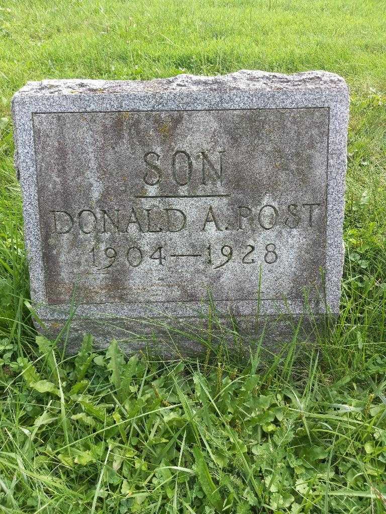 Donald Andrew Post's grave. Photo 3