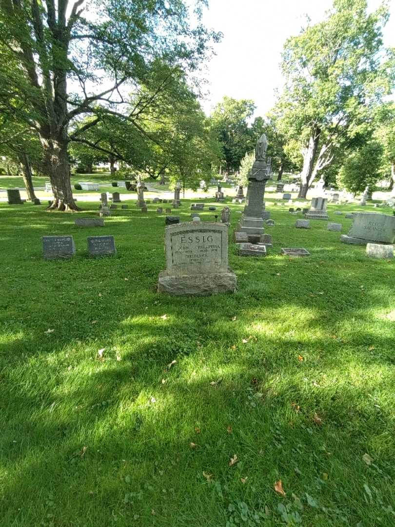 John Essig's grave. Photo 1