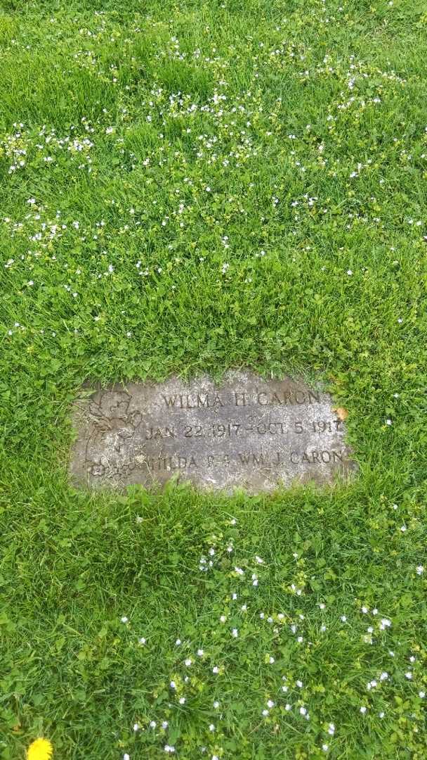 Wilma H. Caron's grave. Photo 2