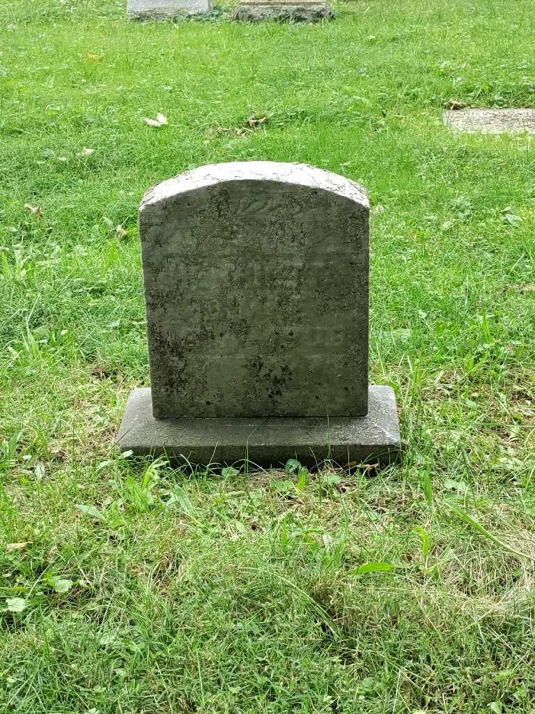 Henrietta Dimke's grave. Photo 2