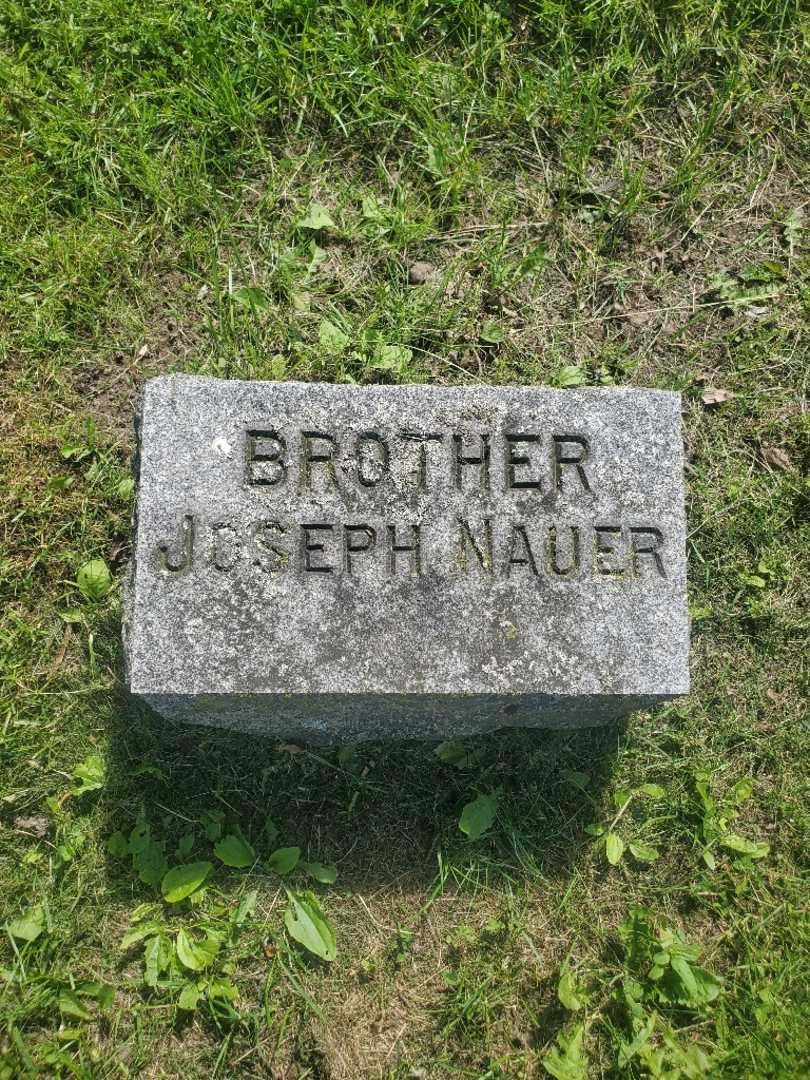 Joseph Nauer's grave. Photo 3