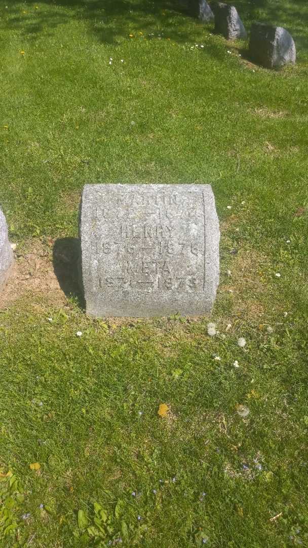 Henry Oberlander's grave. Photo 2