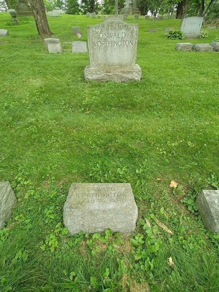 Edward Worthington's grave. Photo 2