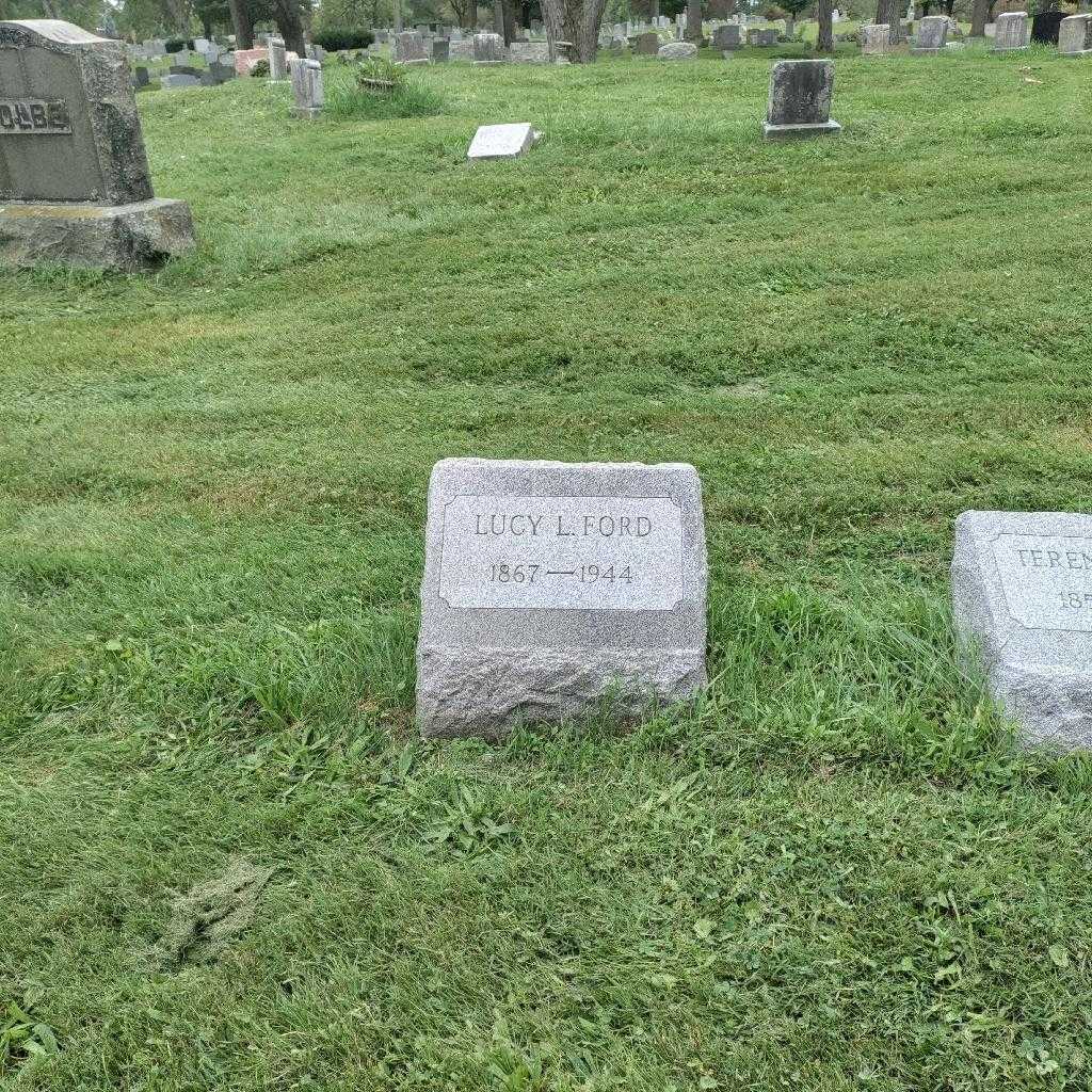 Lucy L. Ford's grave. Photo 2