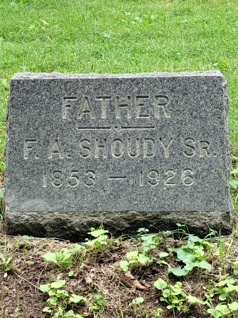 Fremont A. Shoudy Senior's grave. Photo 3