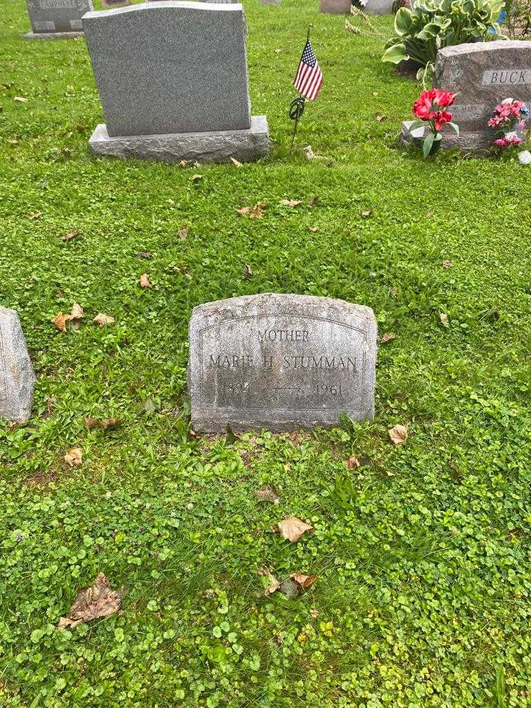 Marie H. Stumman's grave. Photo 2