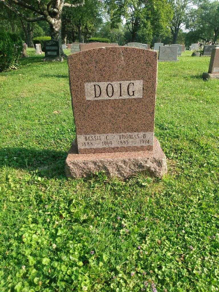 Bessie C. Doig's grave. Photo 2
