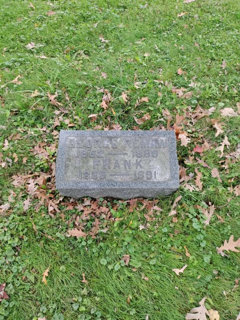 George W. Remaw's grave. Photo 2