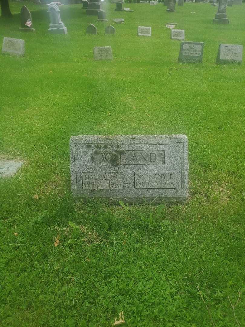 Magdalene Weiland's grave. Photo 3