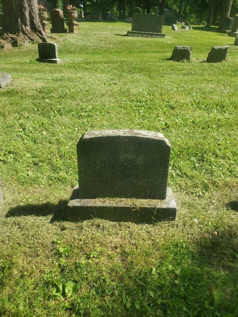 Olga A. Rieger Ruger's grave. Photo 2