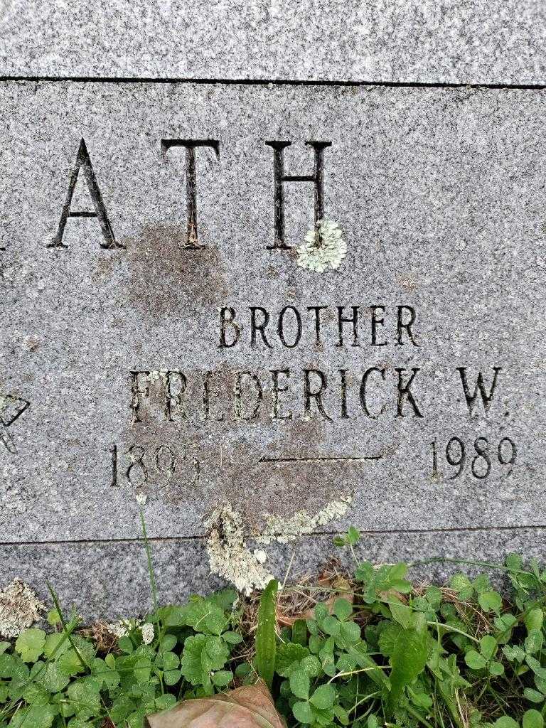 Brother Frederick W. Damrath's grave. Photo 3