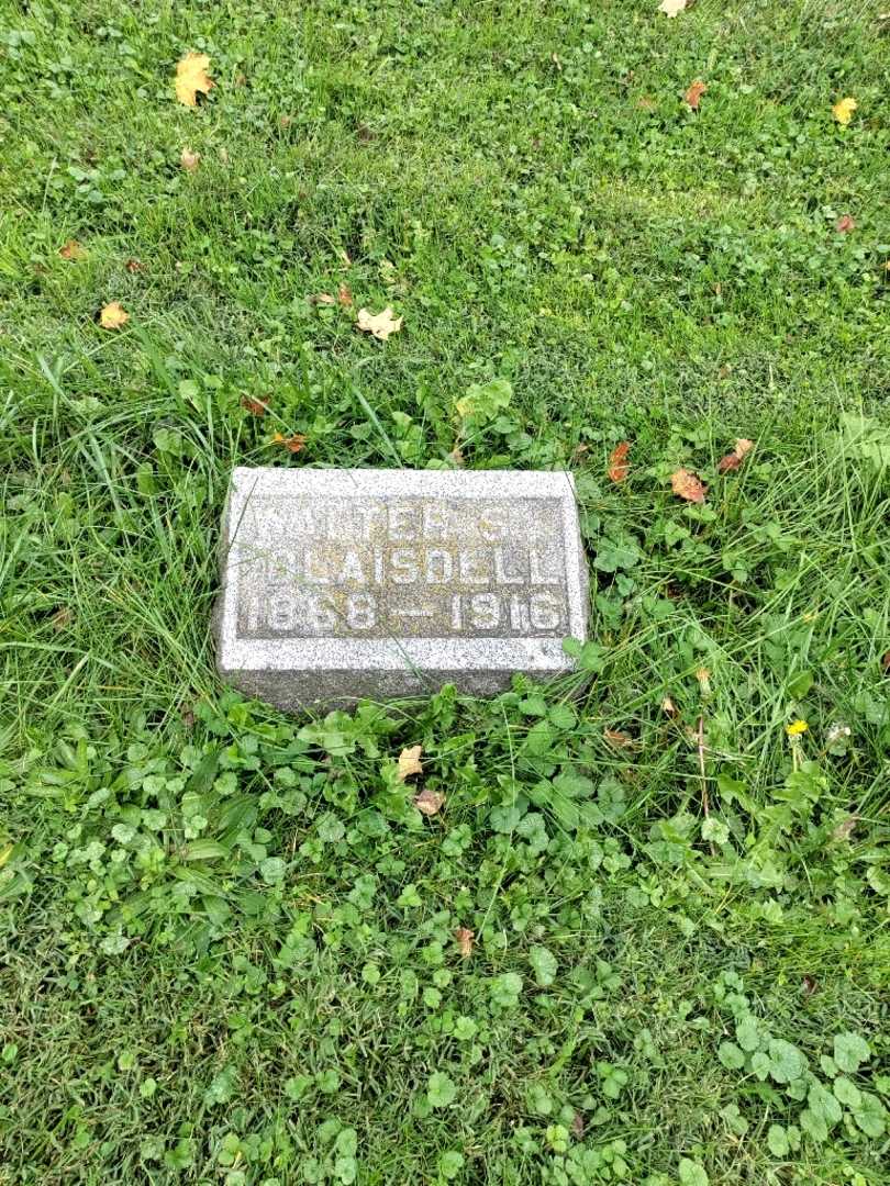 Walter S. Blaisdell's grave. Photo 2
