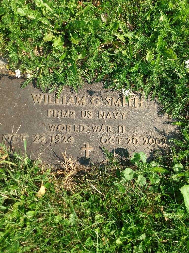 William G. Smith's grave. Photo 4