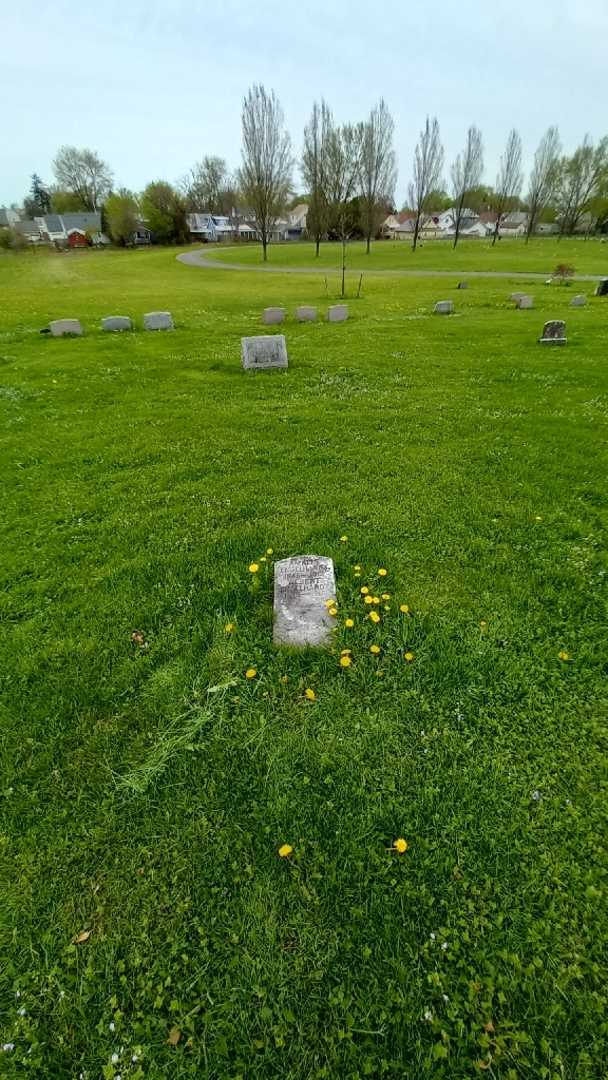 Amalia Engelhardt's grave. Photo 1