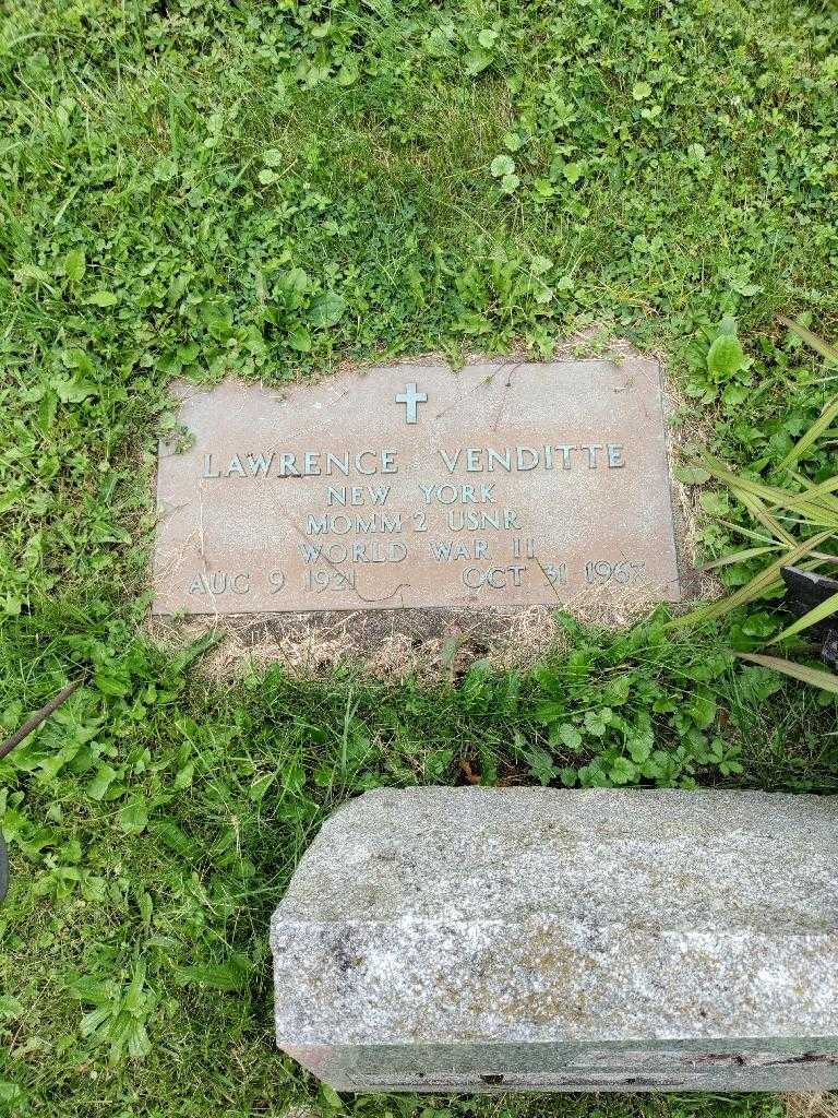 Lawrence Venditte's grave. Photo 9