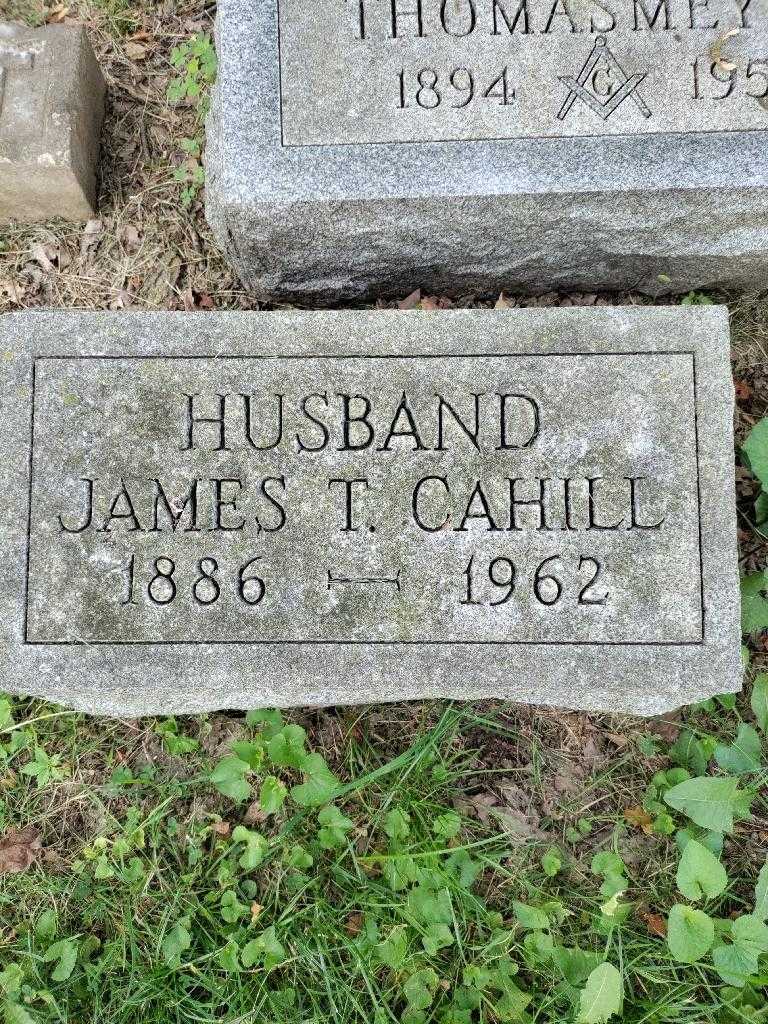 James T. Cahill's grave. Photo 3
