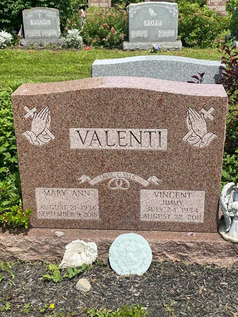 Mary Ann Valenti's grave. Photo 3