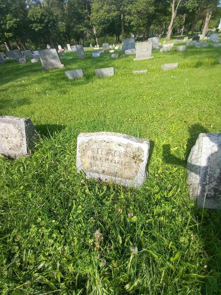Irene E. Karker Teskey's grave. Photo 1