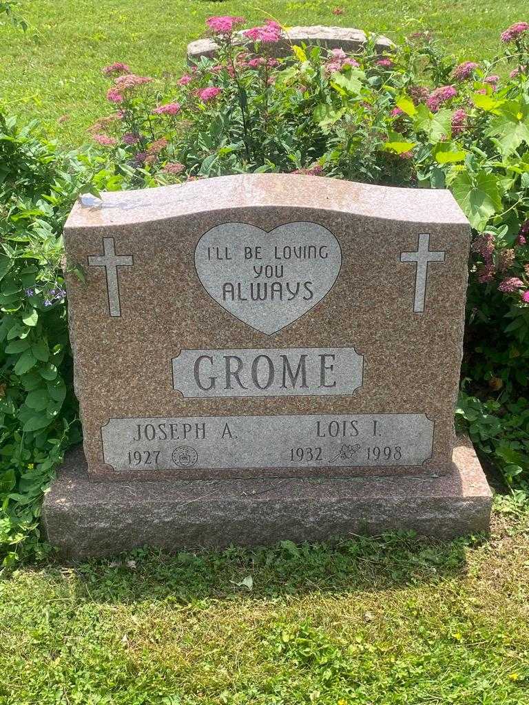 Lois I. Grome's grave. Photo 3