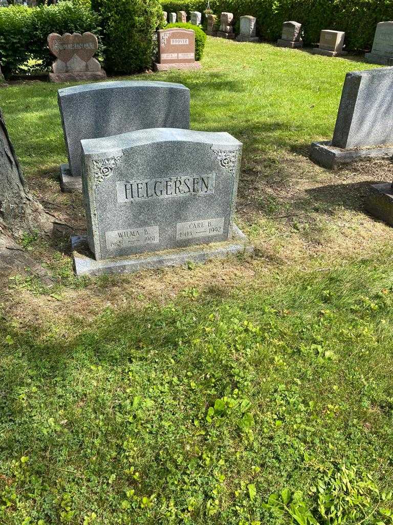 Carl B. Helgersen's grave. Photo 2