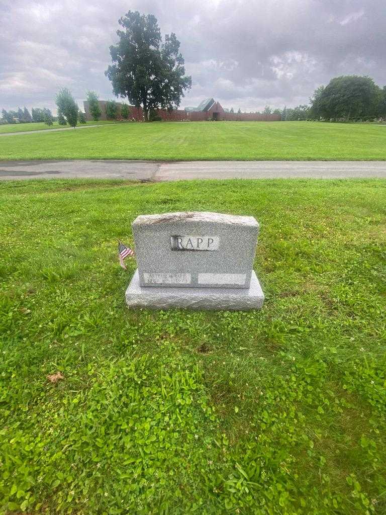 Arthur W. Rapp's grave. Photo 1