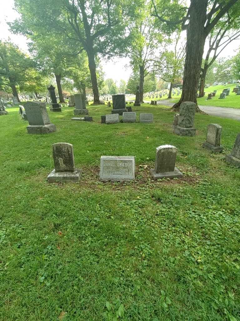 Daniel Grieser's grave. Photo 1