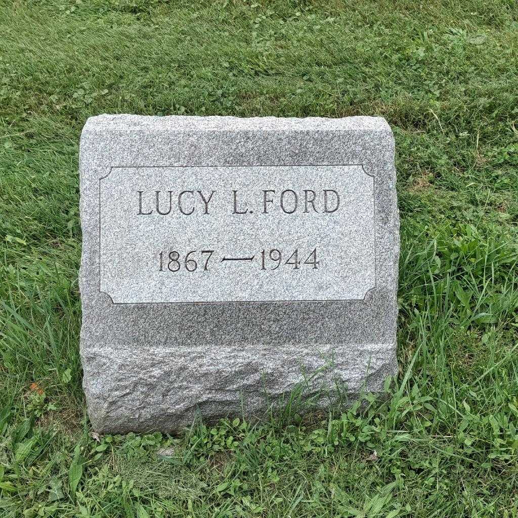 Lucy L. Ford's grave. Photo 4
