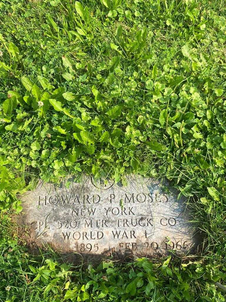 Howard P. Moses's grave. Photo 4