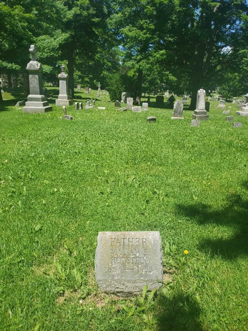 William F. Hopstein's grave. Photo 2