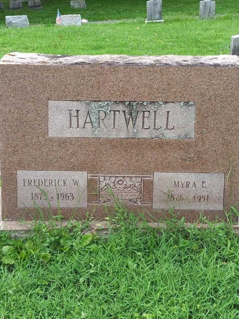 Myra B. Hartwell's grave. Photo 3