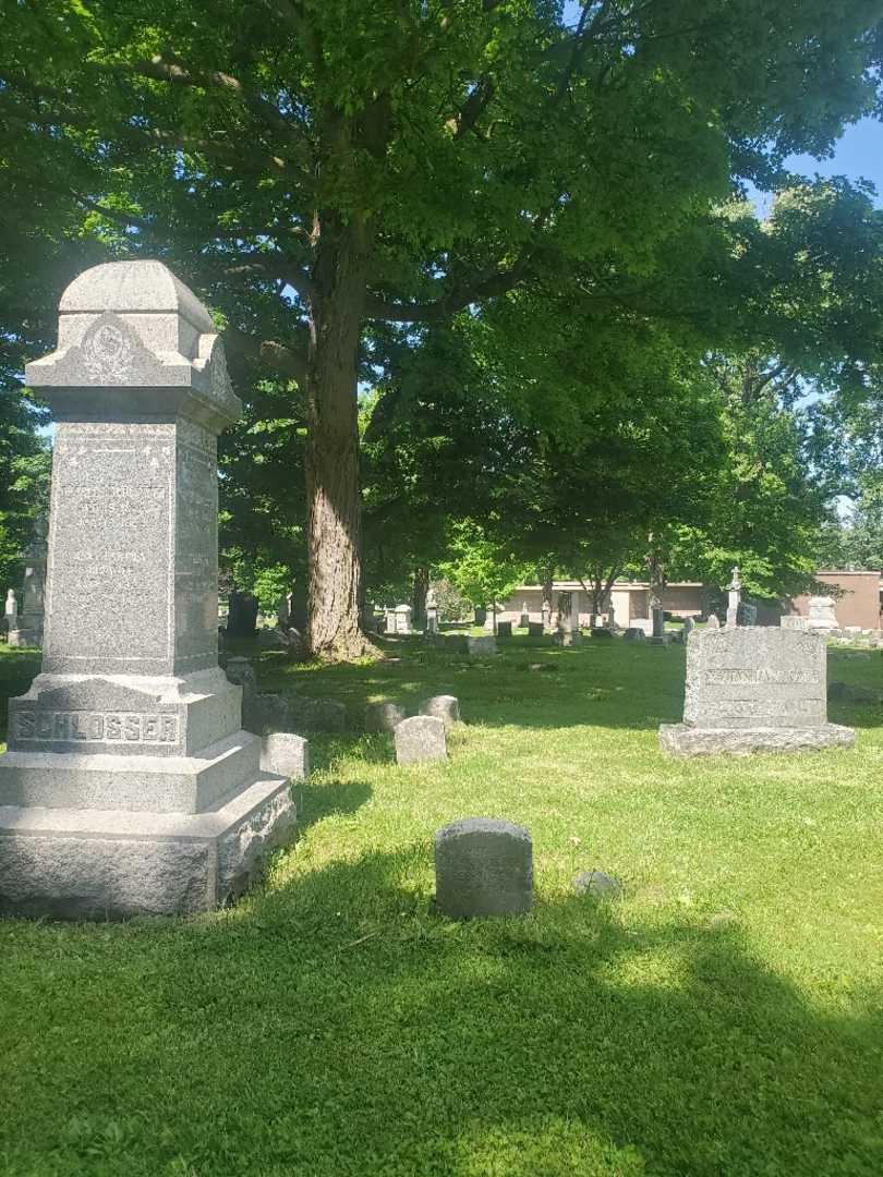 Catherine Schlosser's grave. Photo 2