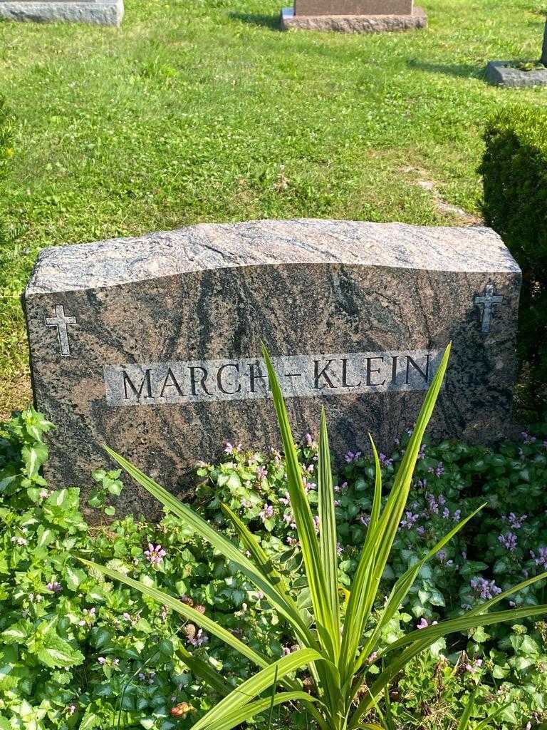 Irma O. March's grave. Photo 1