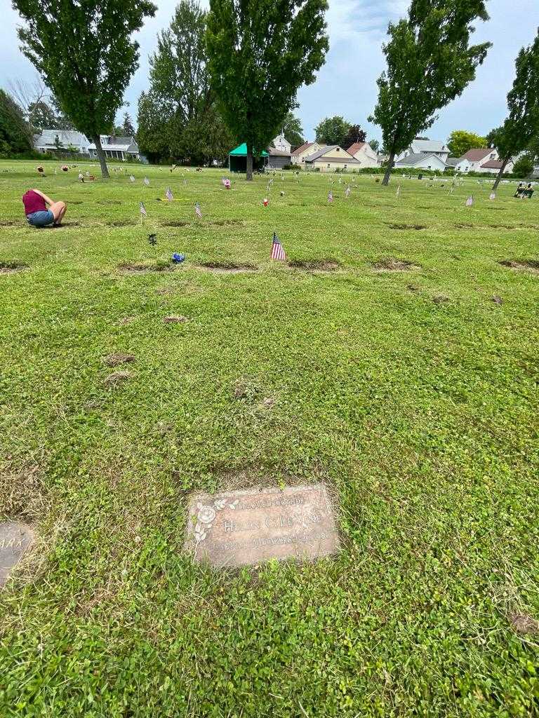 Helen C. Le Vine's grave. Photo 1