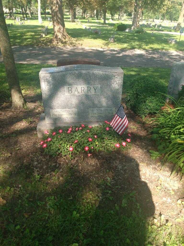 Mildred P. Barry's grave. Photo 1