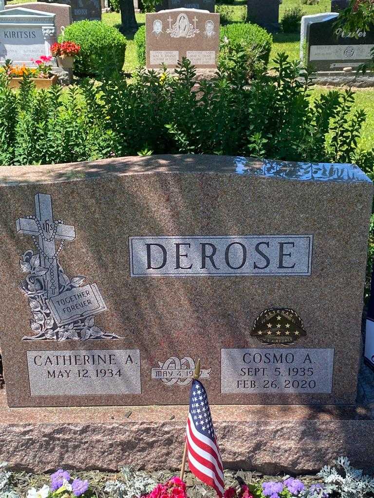 Cosmo A. DeRose's grave. Photo 1